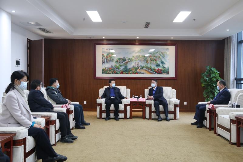 2022年12月，時任湖南省人民政府副省長、黨組成員，省國資委黨委書記陳飛到公司調研指導工作